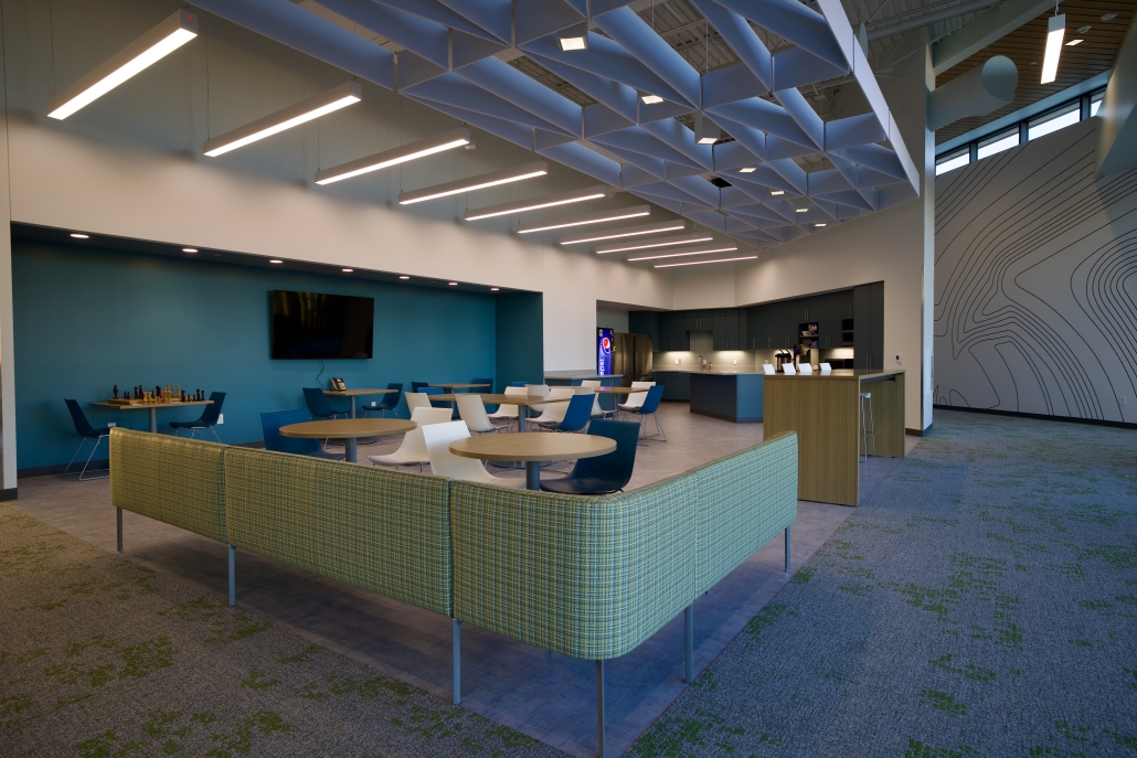 The Hub (2)